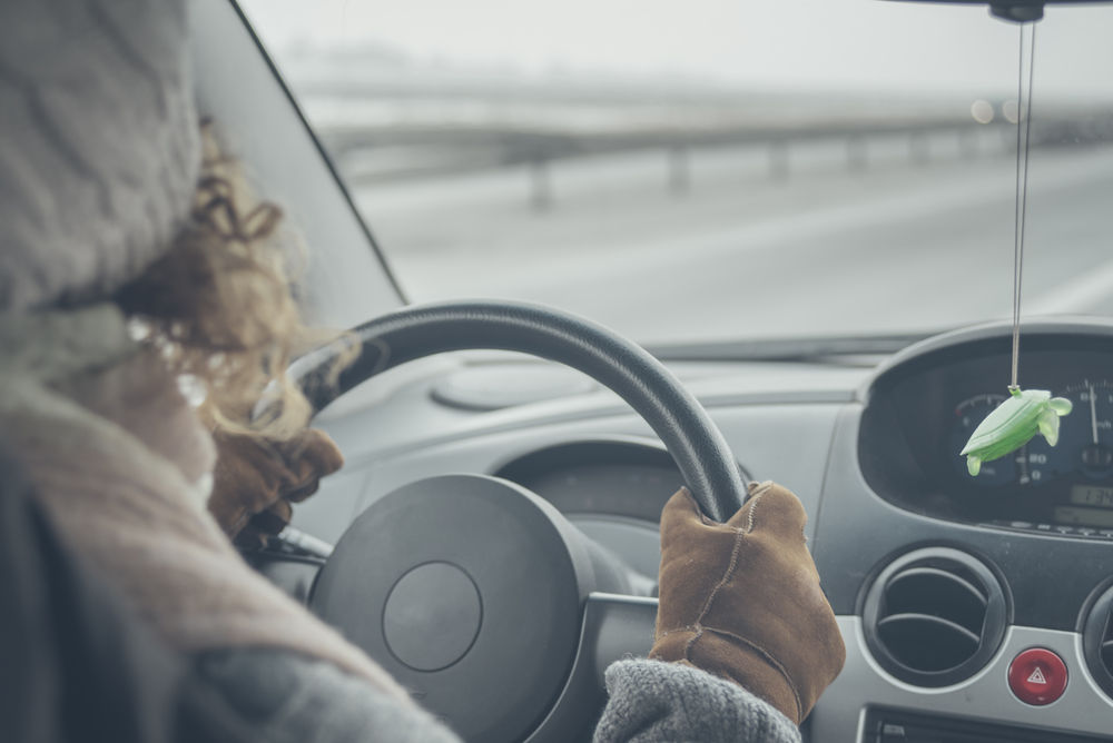 10 dicas para amenizar mau-cheiros no seu automóvel